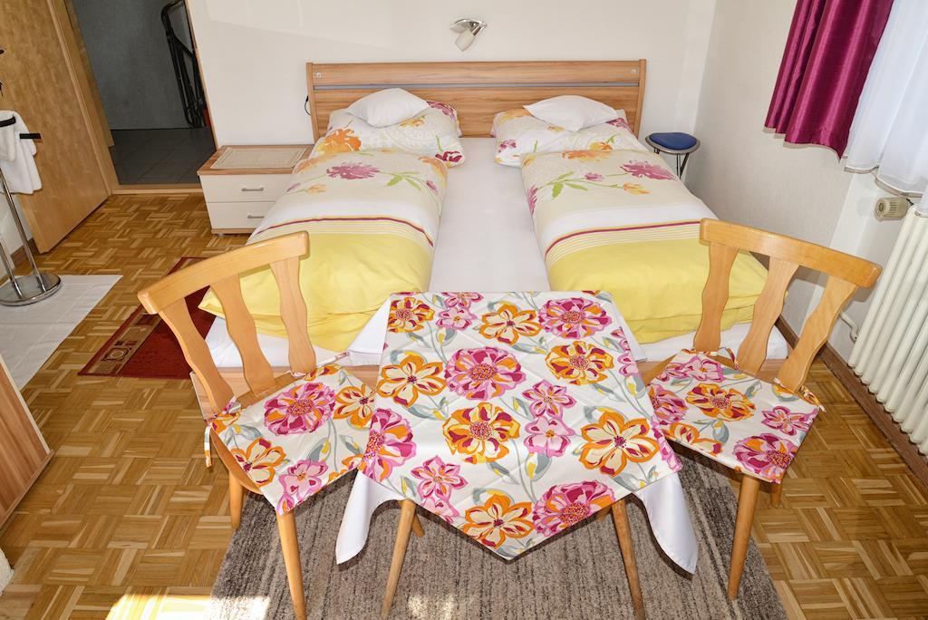 Haus Gabriela Hotel Itter Bilik gambar